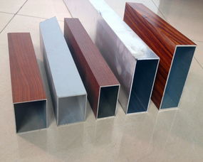 鋁方通裝飾 規格尺寸、吊頂方案與防水材料選用全解析